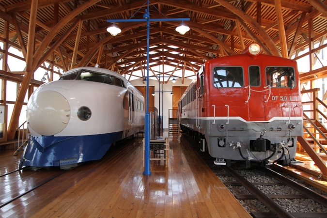 四国鉄道七十五年史□四国鉄道75年史編さん委員会編□